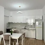 Essy Apartamento