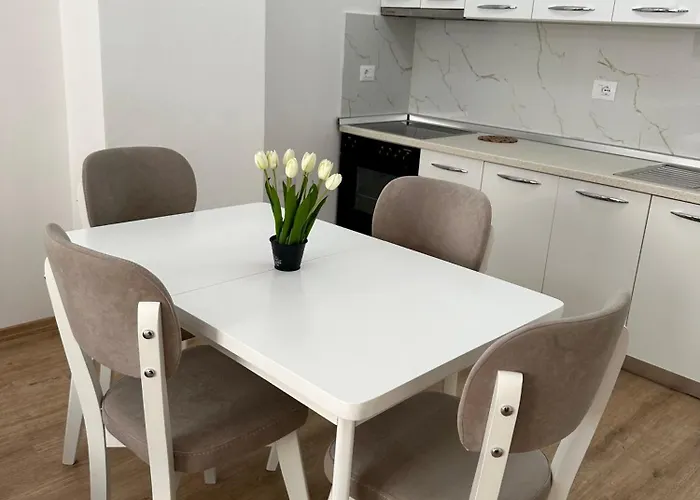 Essy Appartement Tirana